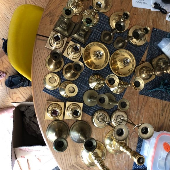 Lot of Vintage Brass Candlesticks - Picture 6 of 6